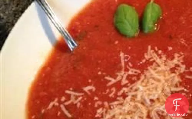 Parmesan-Basilikum-Tomatensuppe