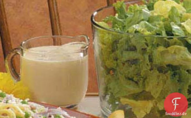 Cremiges Speck-Salatdressing