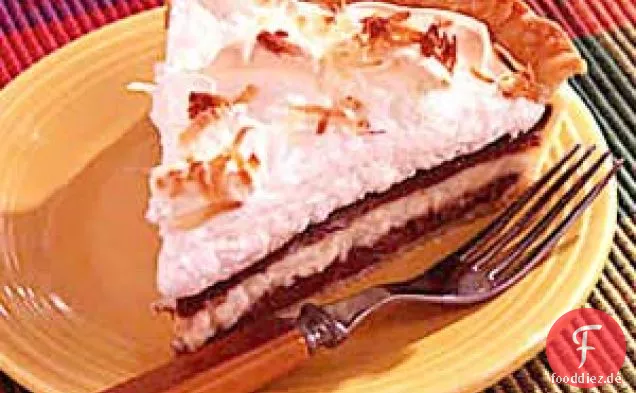 Schokoladen-Kokos-Sahne-Torte