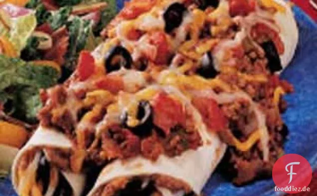Bohnen-Enchiladas mit Rindfleischbelag