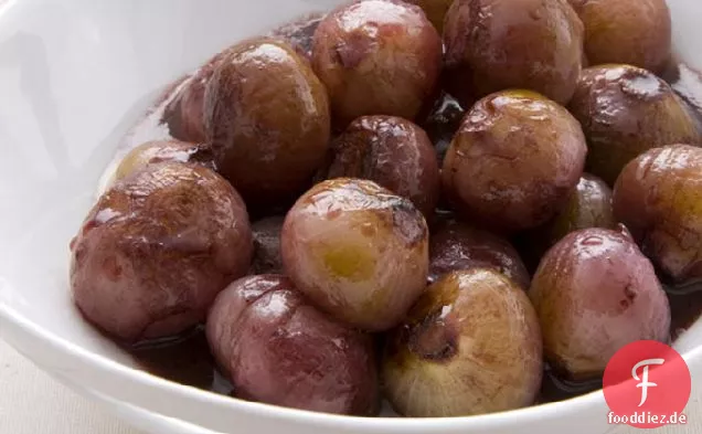Glasierte Schalotten mit Rotwein