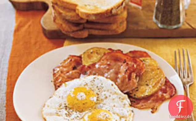 Irischer Speck mit Bratkartoffeln, Schalotten und Thymian