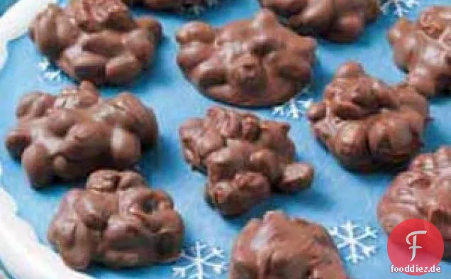 Schokoladen-Erdnuss-Cluster