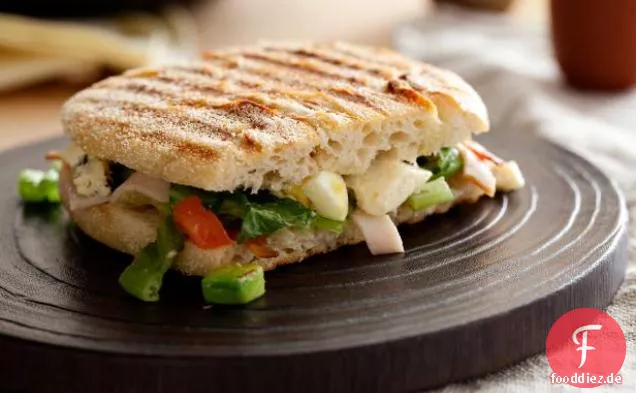 Cobb-Salat-Panini