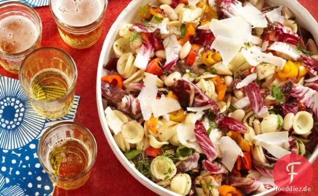 Toskanischer Nudelsalat mit gegrilltem Gemüse