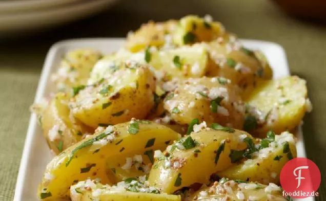 Yukon Golds mit Schalottenbutter