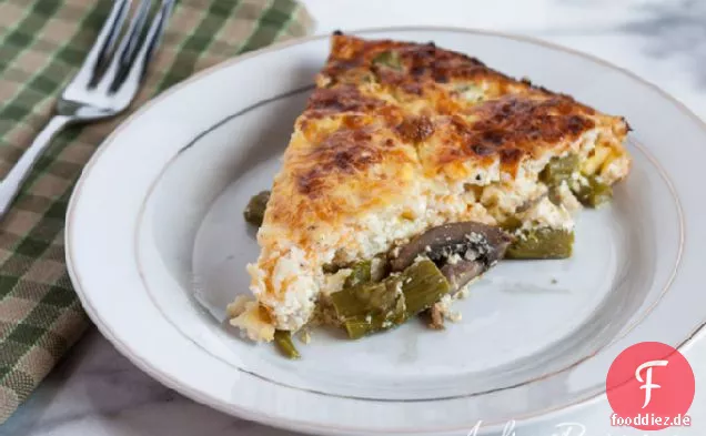 Spargelquiche mit Pilzen und Schalotten