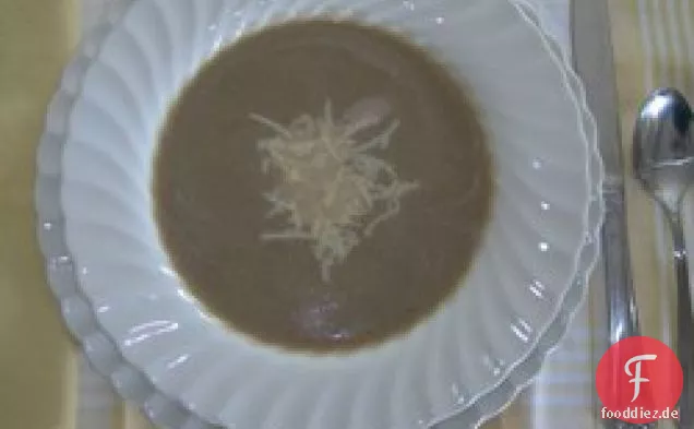 Geröstete Knoblauch-Auberginen-Suppe