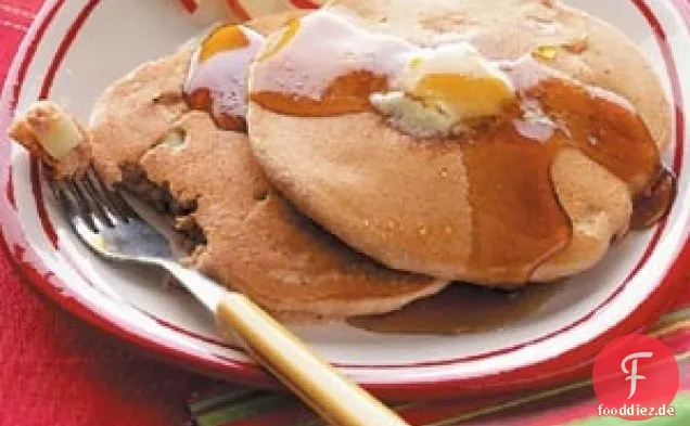Zimt-Apfel-Pfannkuchen