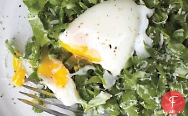 Mangold mit pochiertem Eiersalat