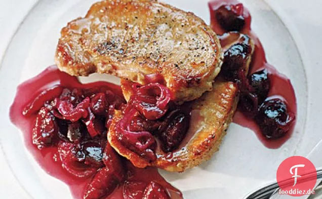Schweinekoteletts mit Kirschsauce