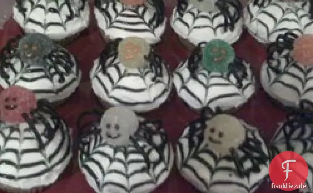 Gewürzte Spinnen-Cupcakes
