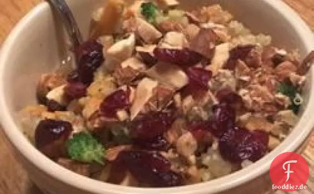 Quinoa mit Süßkartoffeln und Brokkoli
