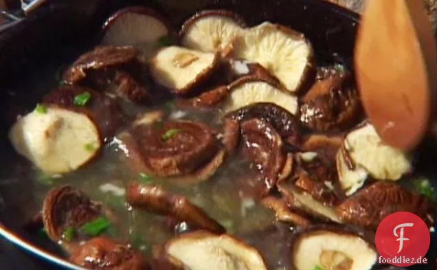 Herzhafte Shiitake-Pilz-Miso-Suppe