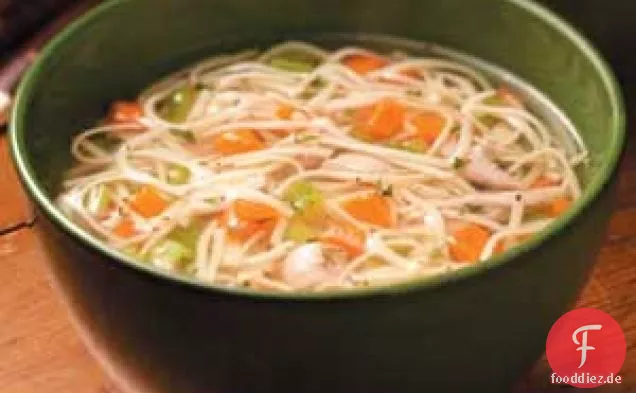 Hühnernudelsuppe