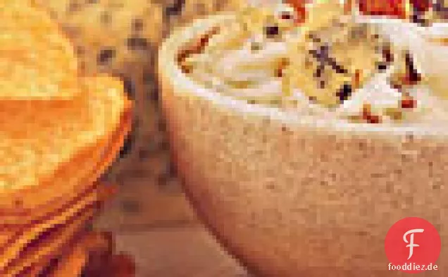 Blauschimmelkäse und karamellisierter Schalotten-Dip