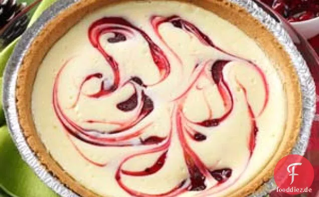 Käsekuchen mit Himbeer-Wirbel