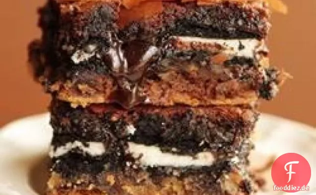 Ultimativer Chocolate Chip Cookie n' Oreo Fudge Brownie Riegel