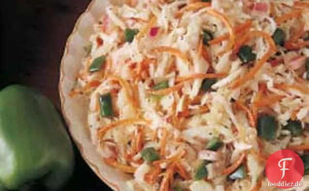 Über Nacht zubereiteter Krautsalat