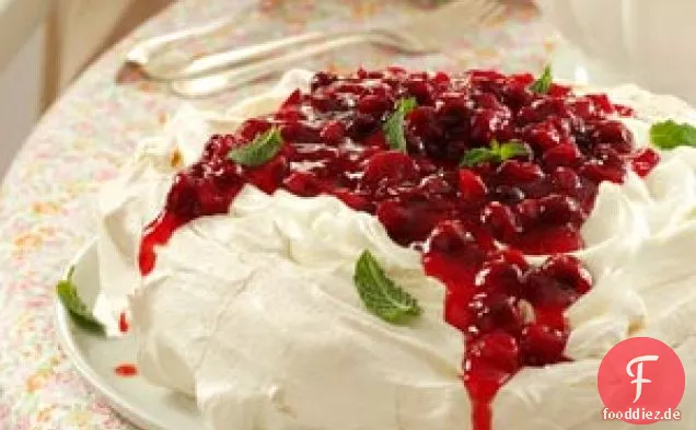 Preiselbeer-Pavlova