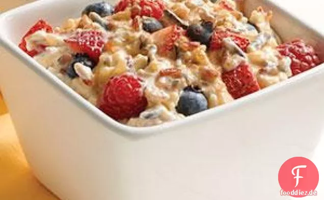 Vierkornbeeren und Joghurt