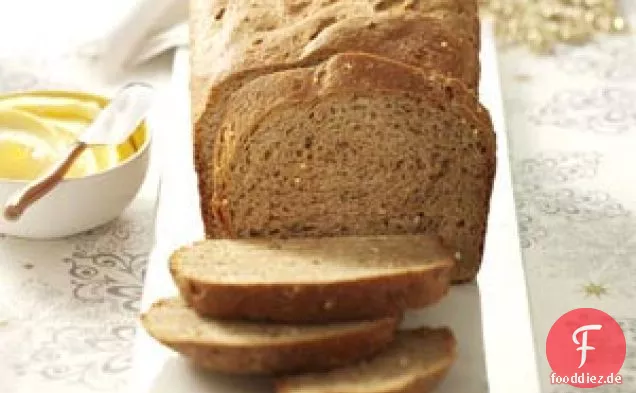 Vollkornbrot mit Körnern