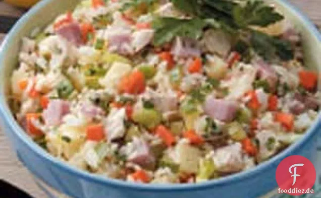 Herzhafter Hühnchen-Reis-Salat