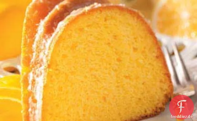 Glasierter Zitronen-Flötenkuchen