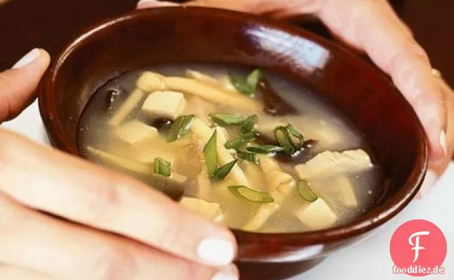 Scharf-Saure Suppe (Shoon Lat Tong)
