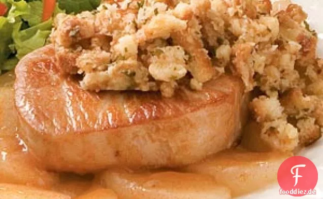 Schweinekoteletts mit Äpfeln und Füllung