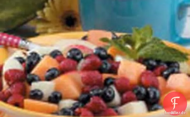 Zimt-Basilikum-Obstsalat