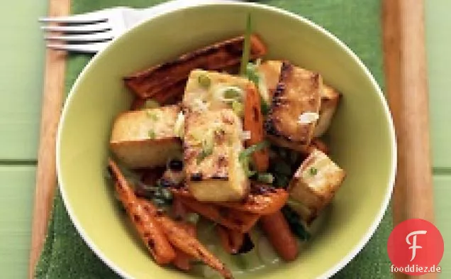 Soja-glasierter Tofu Und Karotten