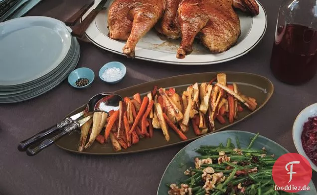 Geröstete Karotten und Pastinaken mit weißem Balsamico