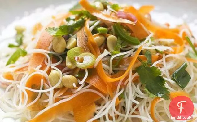 Thailändischer Karotten-Nudel-Salat