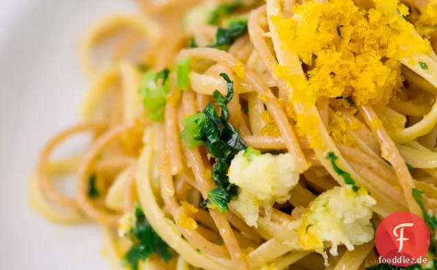 Karasumi Und Daikon-Pasta
