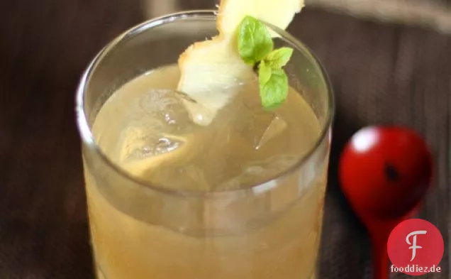 Japanischer Yuzu-Ingwer-Cocktail
