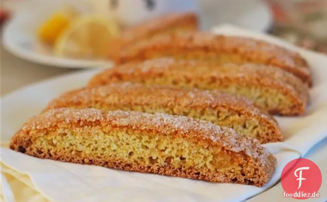 Hausgemachte Biscotti: Zitrone Ingwer, Schokolade Pistazie, Haselnuss