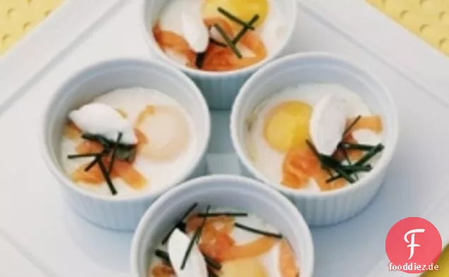 Eier En Cocotte mit geräuchertem Lachs und Meerrettichcreme