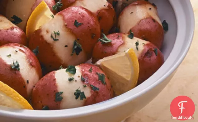 Neue Kartoffeln mit Zitronen-Meerrettich