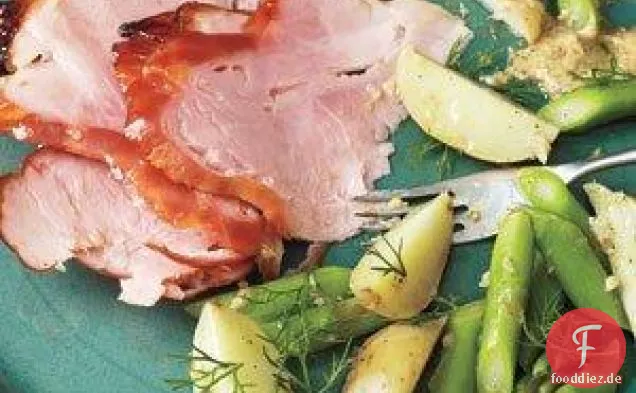 Aprikosen-glasierter Schinken mit Kartoffeln und Spargel Rezept