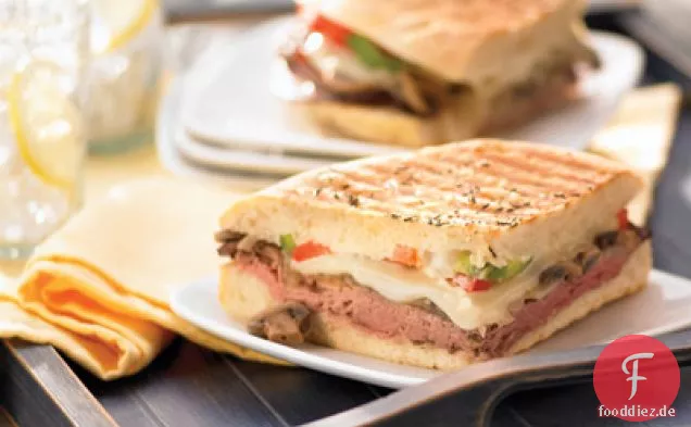 Roastbeef & Provolone Panini