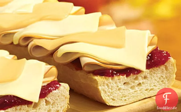 Cheesy Türkei Cranberry Sandwich