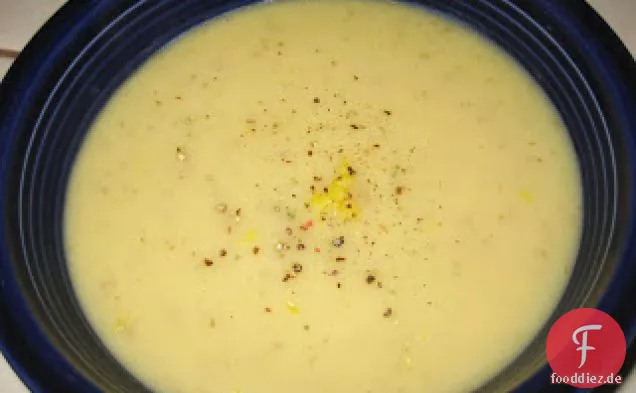 Seidige Pastinaken- und Sunchoke-Suppe