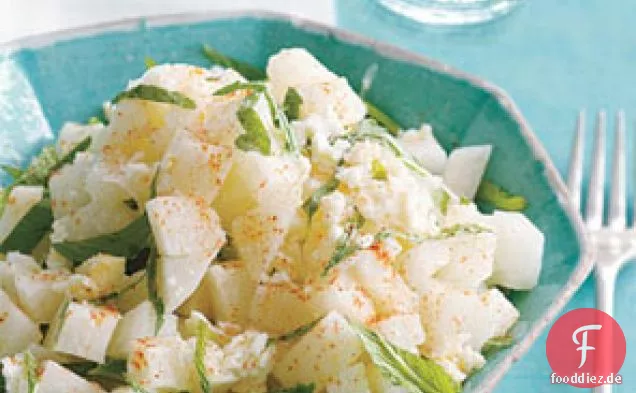 Jicama-Salat Mit Limettensaft Und Frischer Minze