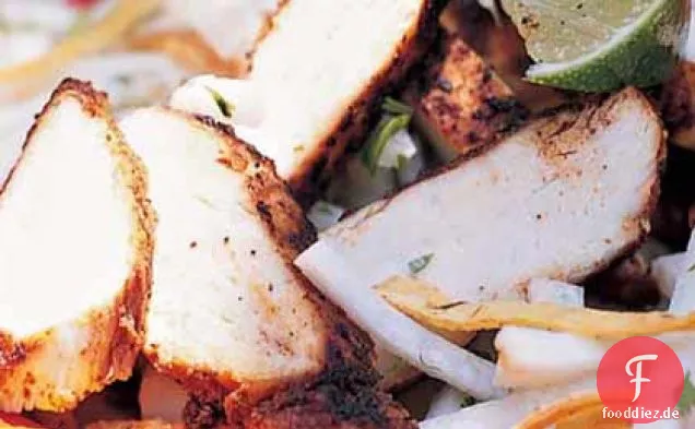 Jicama-Salat mit Chili-gewürztem Huhn