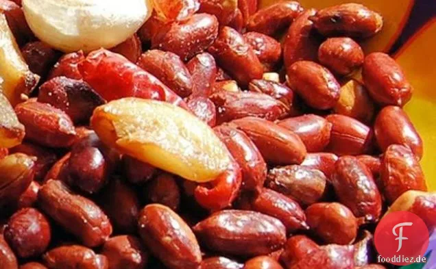 Chile, Knoblauch, Erdnüsse Und Jicama-Snack
