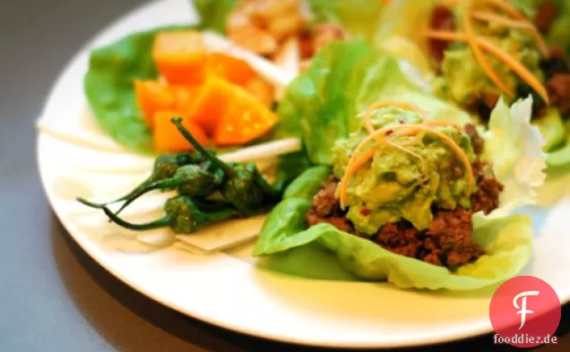 Surf und Rasen Salat Tacos