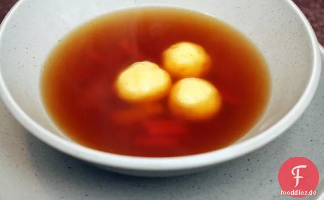 Grießknödelsuppe