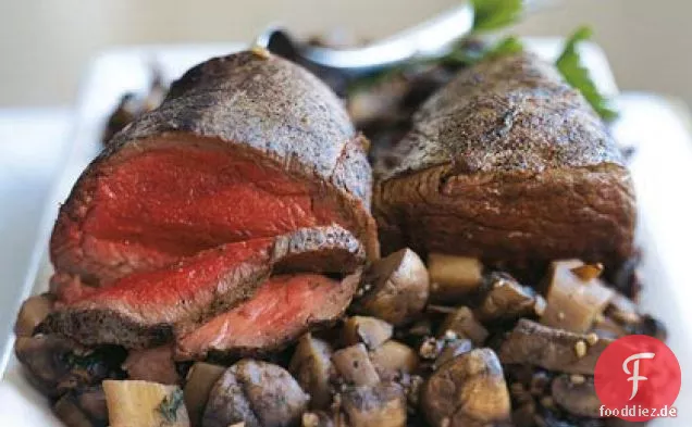 Rinderfilet mit Pastinaken-Pilz-Ragout