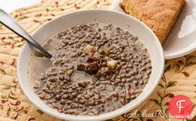 Schinken- und Linsensuppe